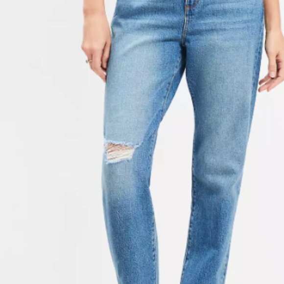 Petite Curvy Destructed High Rise Straight Jeans in Dark Vintage Wash, Size 33 P - Picture 1 of 2